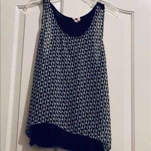 Black and whit tank top